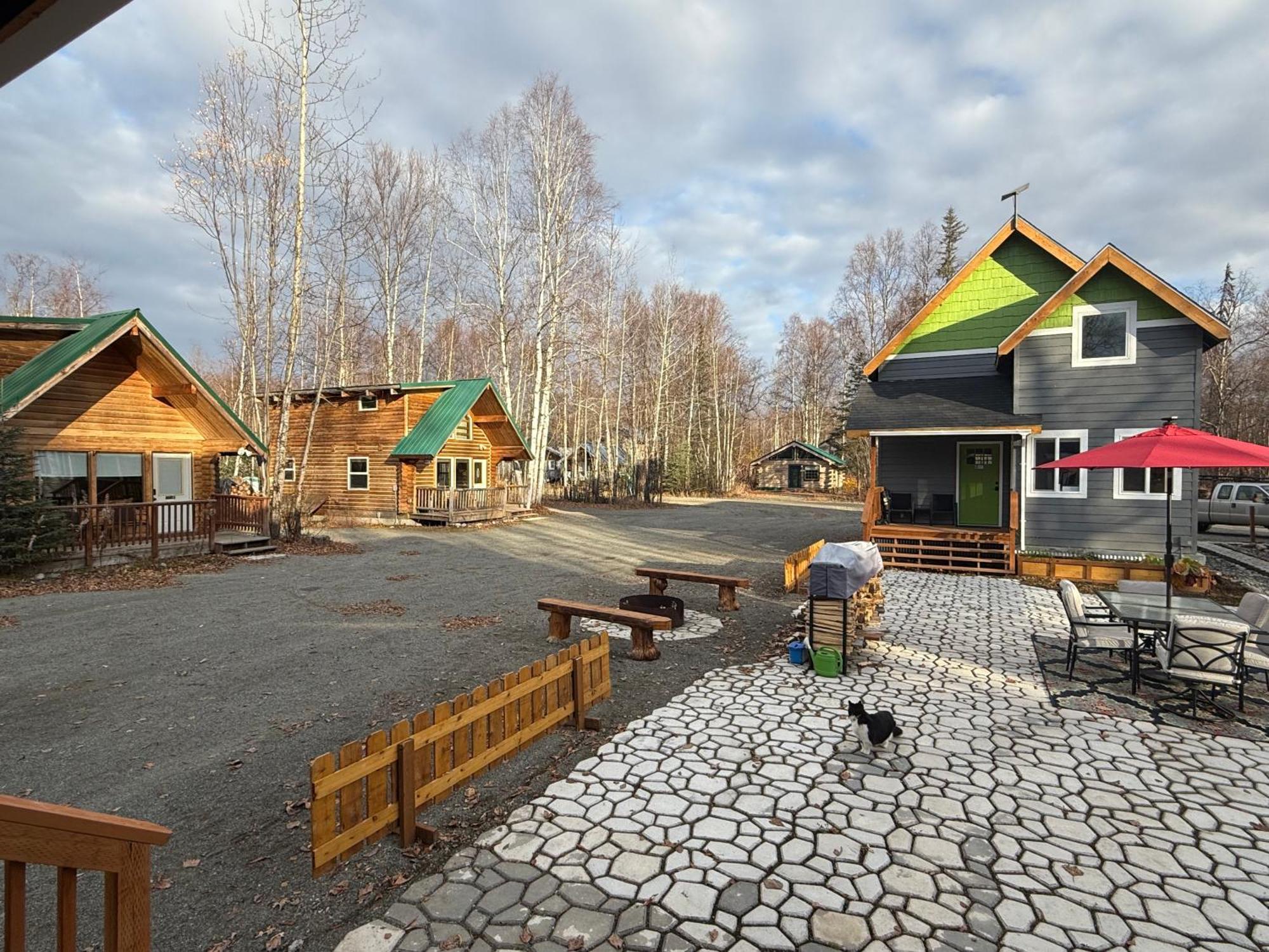 Talkeetna Log Cabin With Hot Tub Unit 2 Экстерьер фото