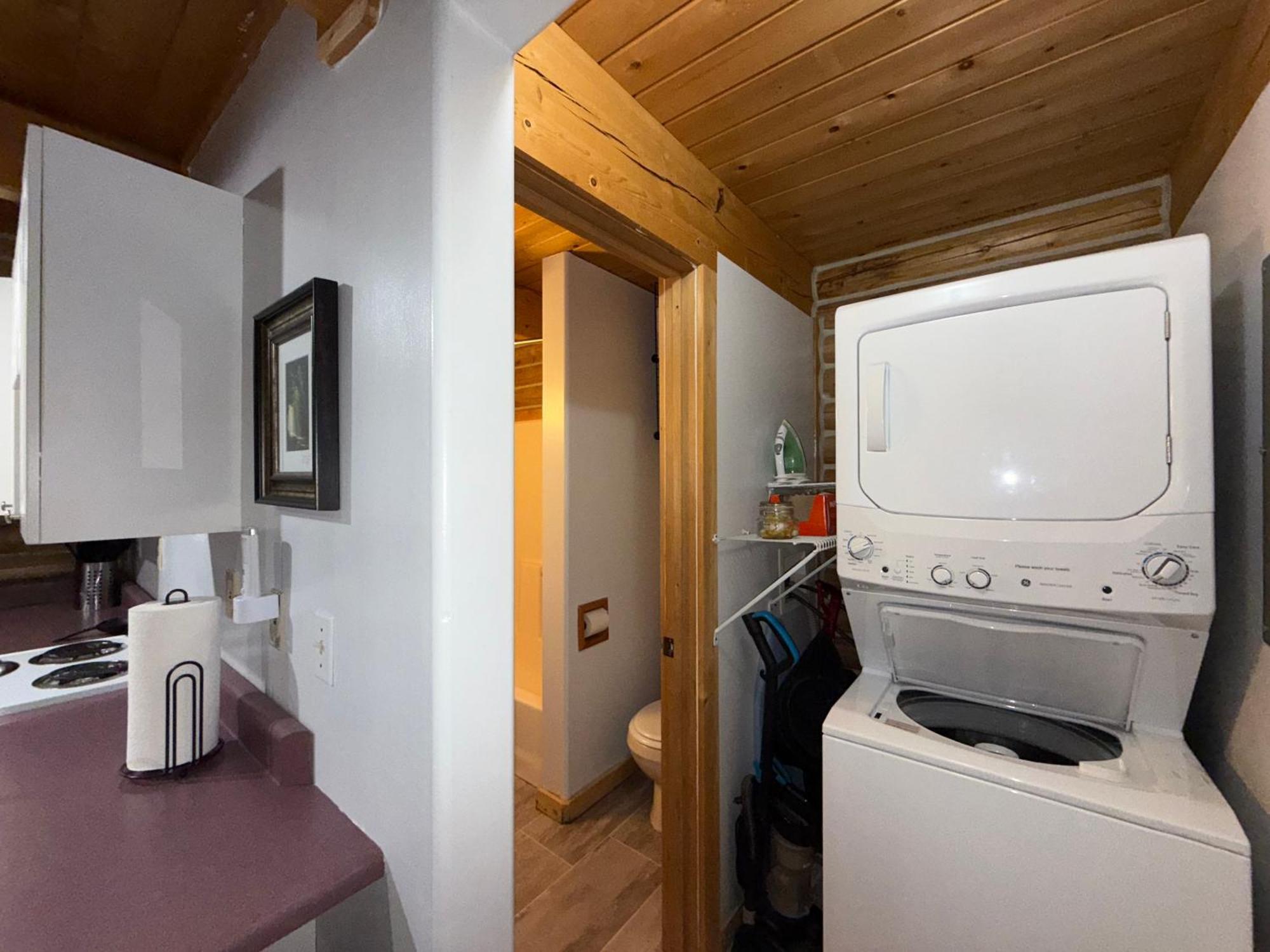 Talkeetna Log Cabin With Hot Tub Unit 2 Экстерьер фото